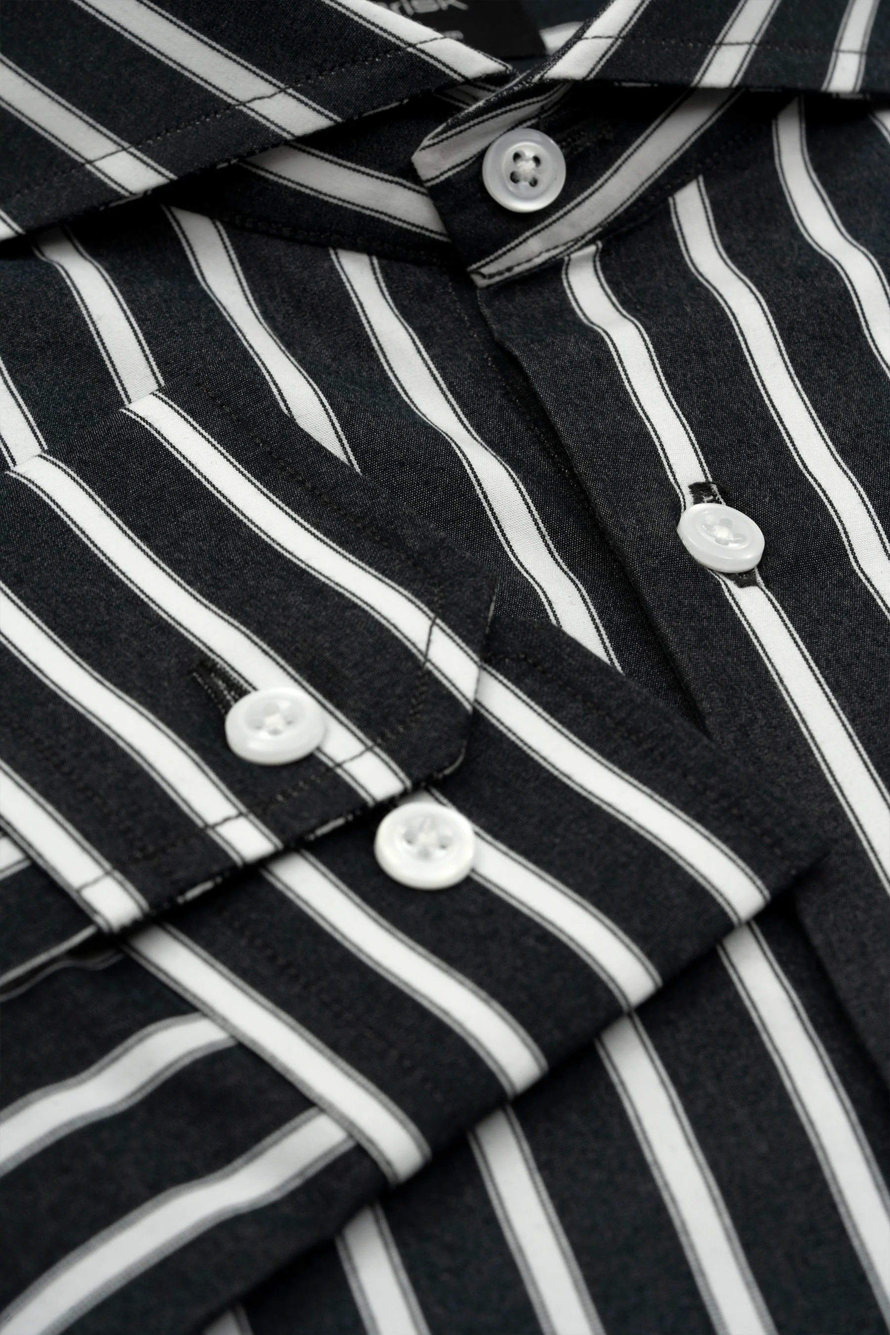 Black Bold Striped Wrinkle-Resistant Shirt - Image 5