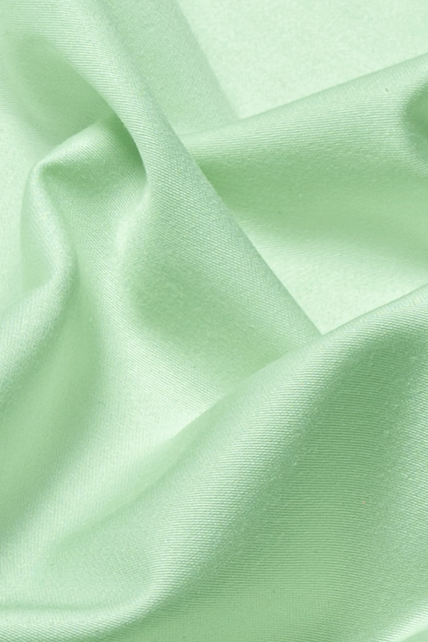 Light Green Easy-Care Sateen - Image 3